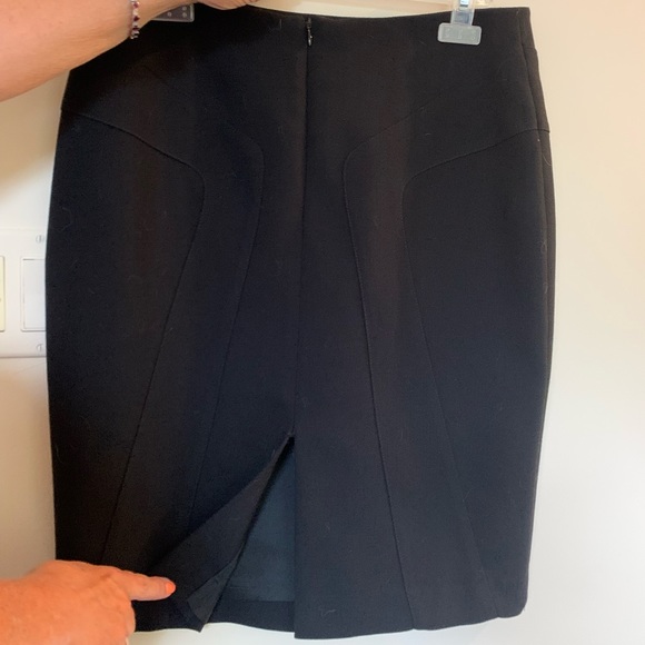 Classic Carreire Sandra Angelozzi Suit - Picture 3 of 8